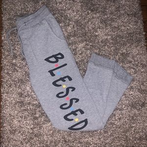GRAY BLESSED FRIENDS LOGO SWEATS